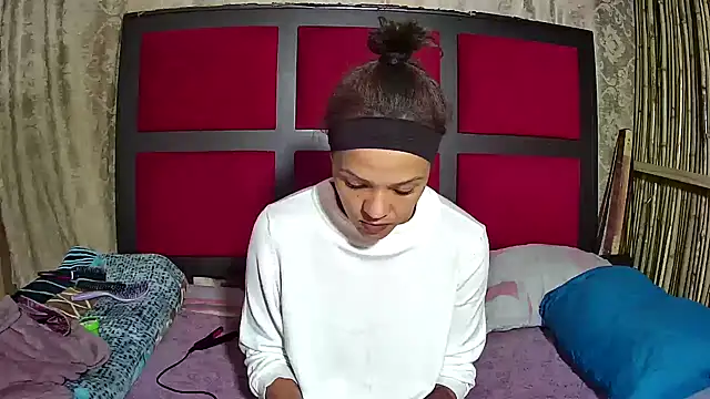 Cadence28 online show from March 22, 5:25 pm