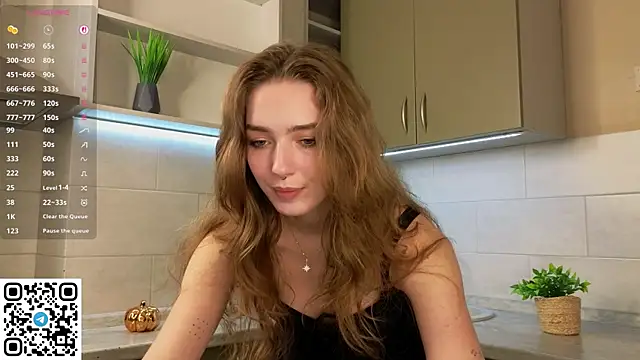 NoirAstrya online show from April 1, 6:04 am