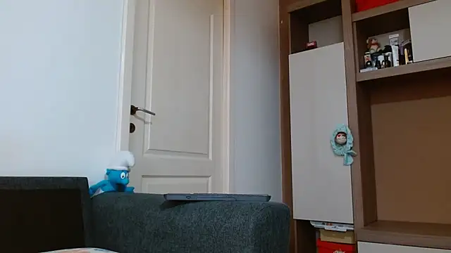 Erii18 online show from March 26, 12:25 pm