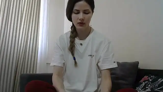 Erii18 online show from February 27, 11:10 am