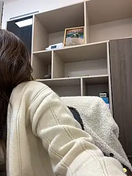 GYYoo online show from December 19, 6:05 am