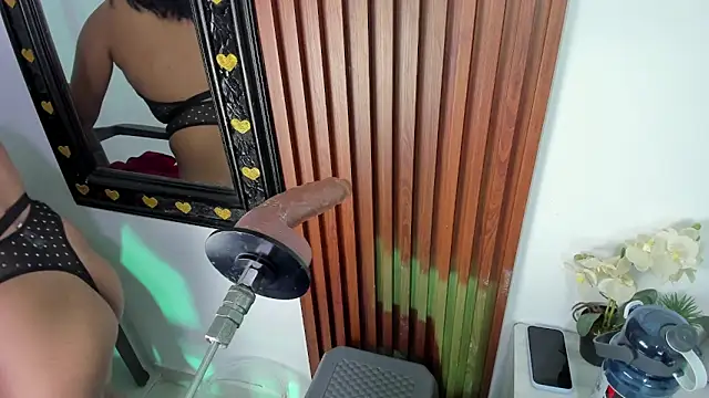 Latina candy01 online show from January 8, 7:31 pm