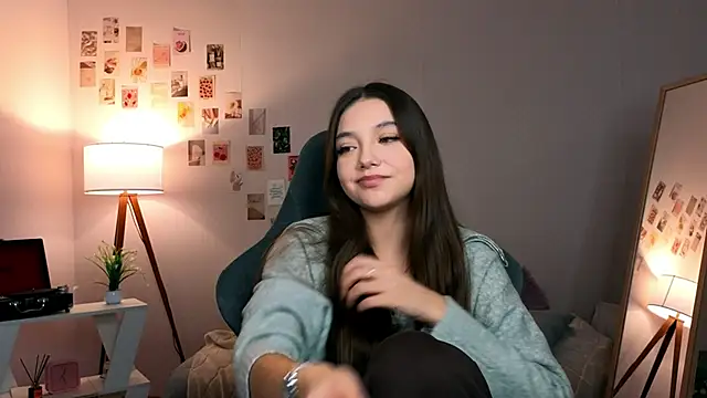 Vexorine online show from February 24, 8:10 pm