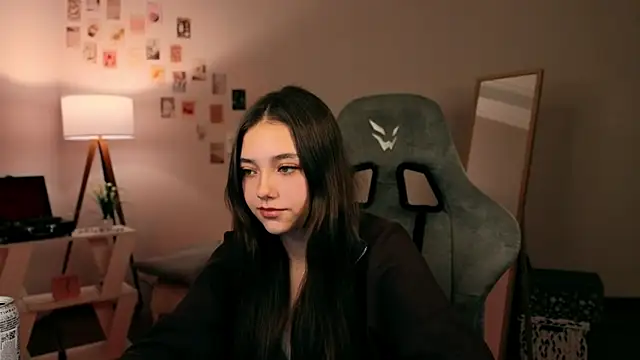 Vexorine online show from November 26, 7:47 pm