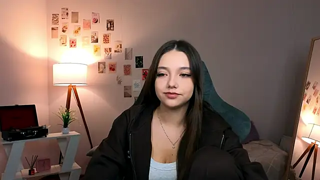 Vexorine online show from February 23, 7:25 pm