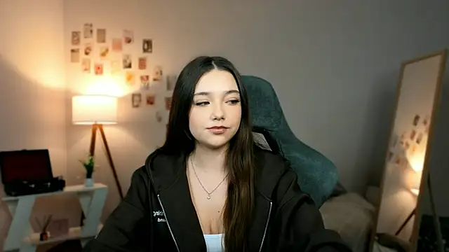 Vexorine online show from March 12, 7:29 pm