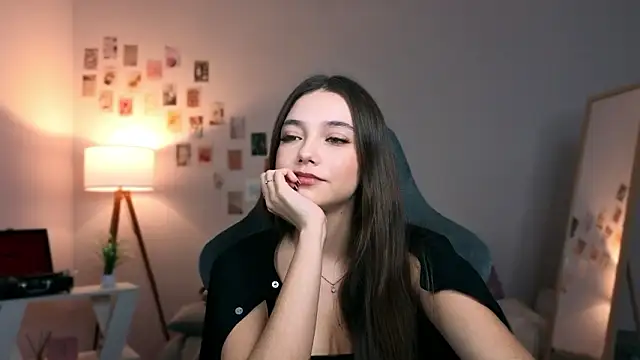 Vexorine online show from March 3, 7:43 pm