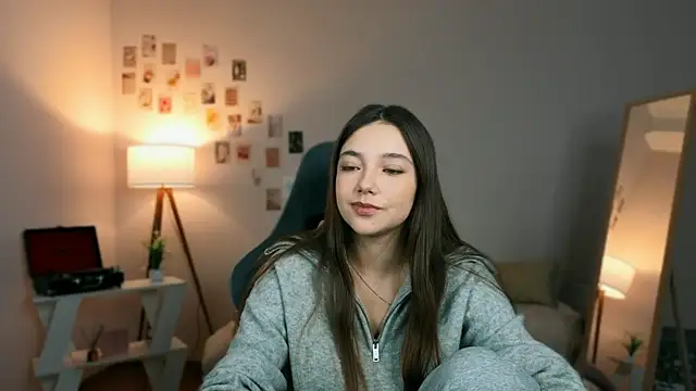 Vexorine online show from March 25, 8:19 pm