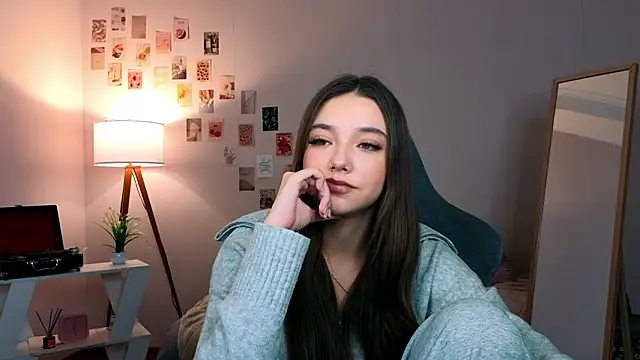 Vexorine online show from February 14, 9:04 pm