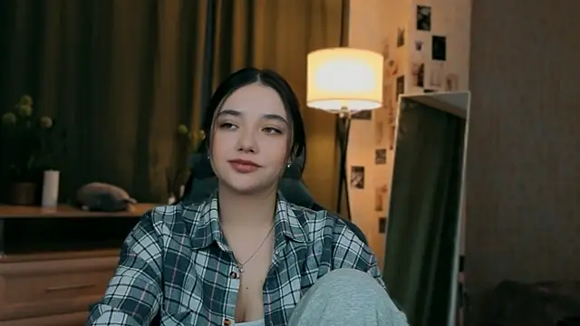 Vexorine online show from May 5, 7:28 pm