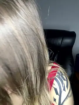 SoniaLav online show from January 8, 8:15 pm