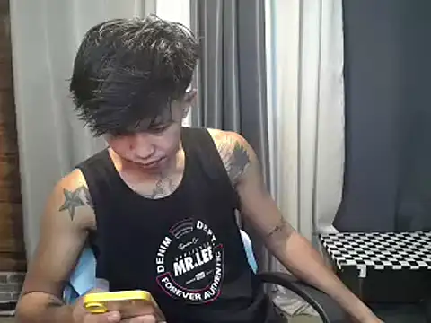 Snapshot of christianjerk chatting on November 24, 8:03 am christianjerk online show from November 24, 8:03 am