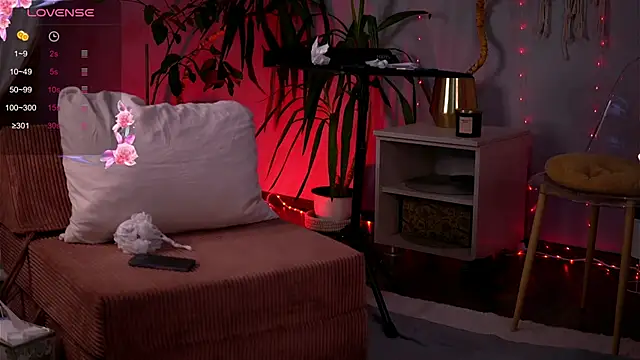 PureEllieX online show from April 3, 3:13 am