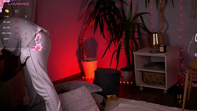 PureEllieX online show from March 29, 3:08 am