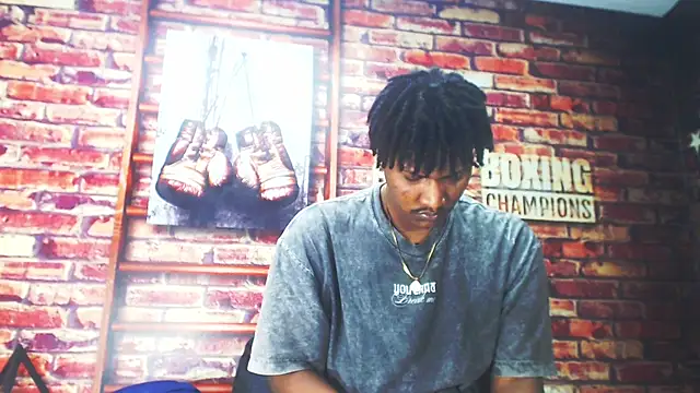 BlackAndAxel online show from March 20, 9:05 pm