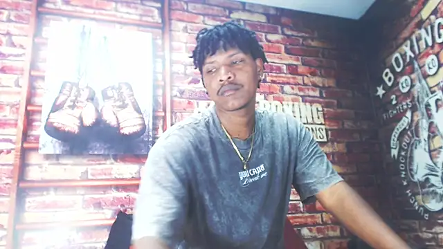 BlackAndAxel online show from April 2, 6:47 pm