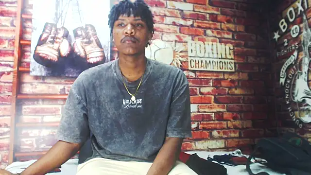 Snapshot of BlackAndAxel chatting on February 3, 10:26 pm BlackAndAxel online show from February 3, 10:26 pm