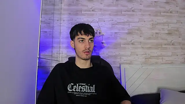 Emir Ozan  online show from February 9, 6:17 pm