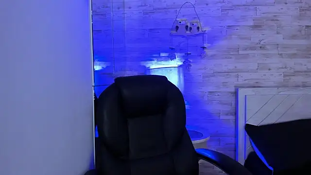 Emir Ozan  online show from February 11, 6:52 pm