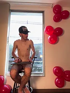 Emir Ozan  online show from February 12, 7:57 pm