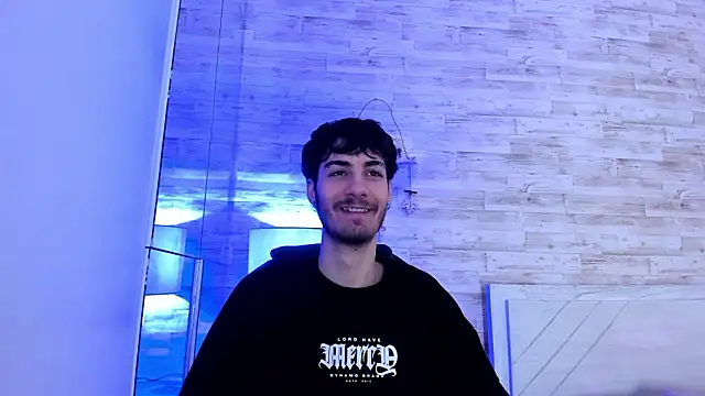 Emir Ozan  online show from January 31, 7:34 pm