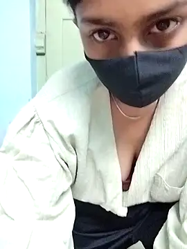 Miss tinaaa online show from November 26, 10:37 am