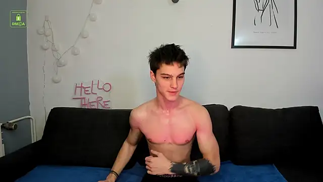 Snapshot of Adam_Porrter chatting on December 4, 12:37 pm Adam Porrter online show from December 4, 12:37 pm