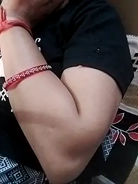 Priya Sharma04 online show from April 11, 7:28 pm