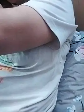 Priya Sharma04 online show from March 25, 8:08 pm