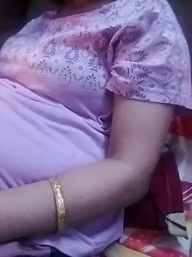 Priya Sharma04 online show from March 10, 4:33 pm