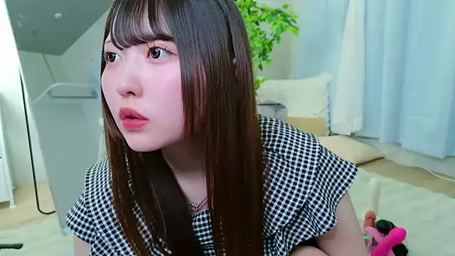  Sakura F online show from May 3, 4:32 pm