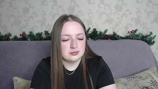 GirlPlayer online show from January 15, 8:18 am