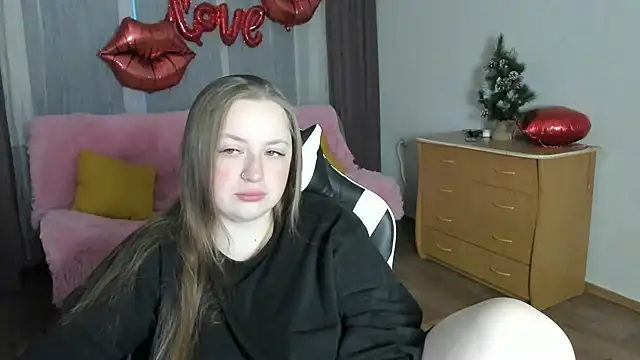 GirlPlayer online show from April 11, 11:08 pm