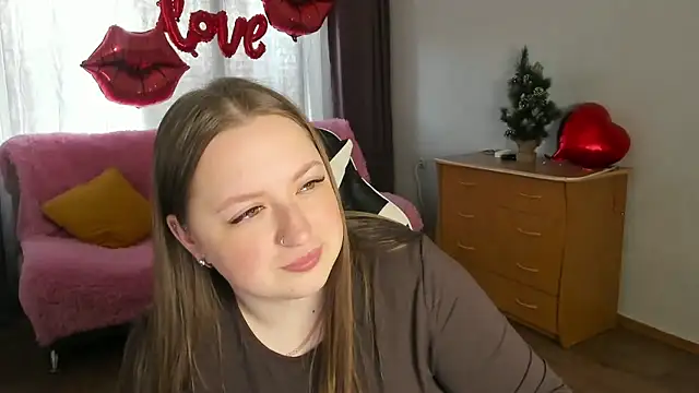 GirlPlayer online show from April 3, 9:49 am