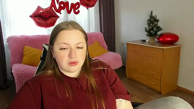 GirlPlayer online show from April 11, 8:29 am