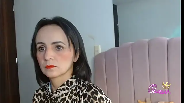 Juliana  lx online show from March 6, 2:01 pm