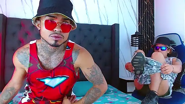 Hot Latino x online show from November 23, 1:54 pm