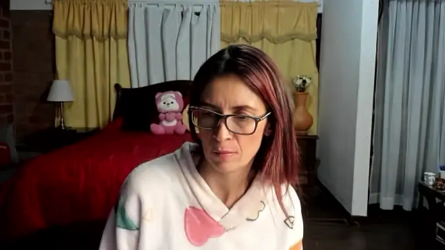 Charlotte-Willson online show from February 18, 1:36 am