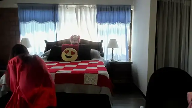 Charlotte-Willson online show from January 17, 4:32 pm