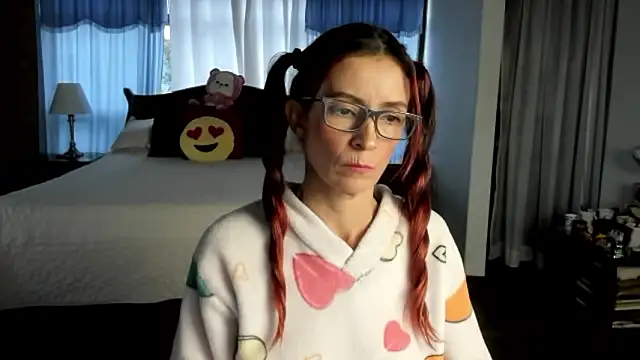 Charlotte-Willson online show from February 3, 10:48 pm