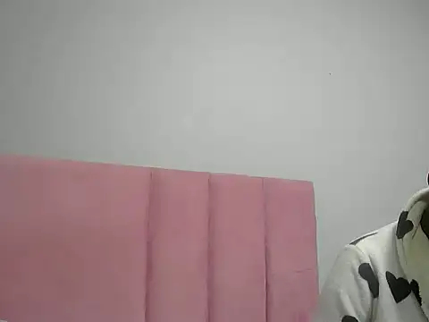 Cherrydollx online show from March 15, 1:51 pm