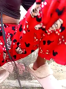 Sweethoneypot25 online show from December 18, 8:30 am