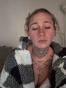 Snapshot of Antoniia69 chatting on December 1, 2:40 pm Antoniia69 online show from December 1, 2:40 pm