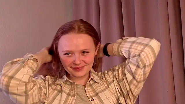 KyongBakos online show from December 2, 9:33 am