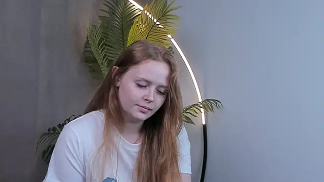 KyongBakos online show from November 23, 9:52 am