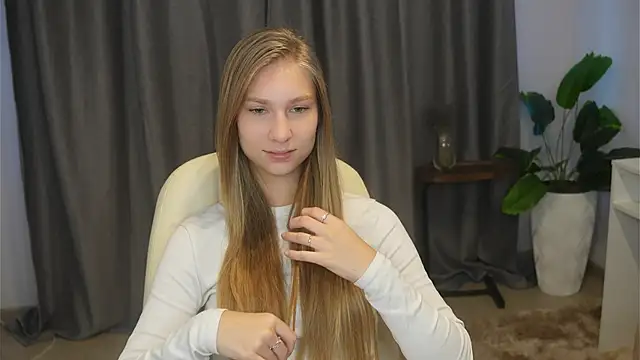 Snapshot of CaritaTacke chatting on November 23, 7:40 am CaritaTacke online show from November 23, 7:40 am