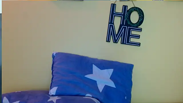 angel18evil online show from January 13, 12:58 am