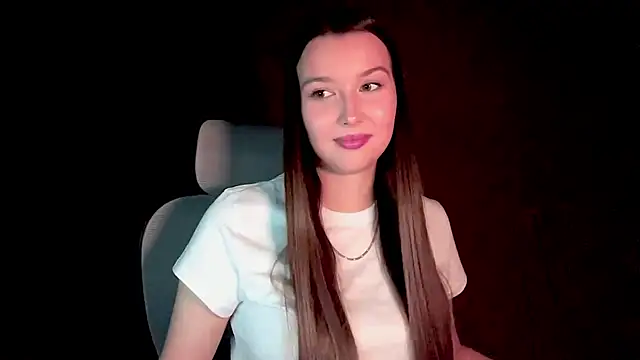 Annie SmiIe online show from November 25, 12:38 pm