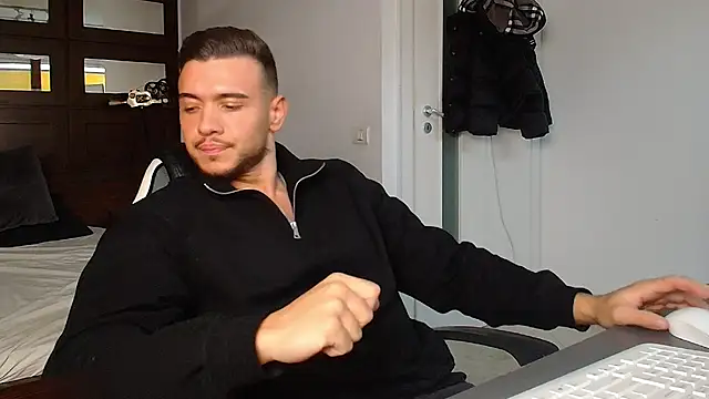 ElijahThorne online show from January 15, 6:28 am