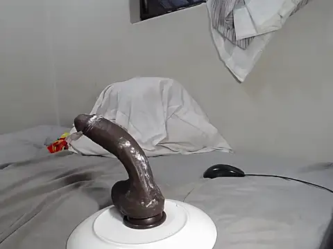 KinkyJXxX online show from April 14, 4:17 am